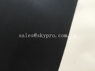 टिकाऊ फोम लेटेक्स शीट रबर रोल मोटी 2 मिमी से 10 मिमी, काले और सफेद रंग