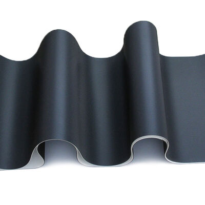 चलती मशीनों के लिए अनुकूलित मोटाई के साथ गर्मी प्रतिरोधी और तेल प्रतिरोधी पीवीसी ट्रेडमिल बेल्ट