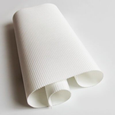 प्रसंस्करण के लिए उच्च गुणवत्ता वाले गर्मी प्रतिरोधी विरोधी फिसलन सिलिकॉन कन्वेयर बेल्ट